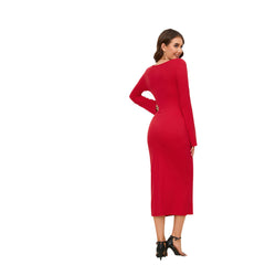 Festklänning med urholkad slida för dammode